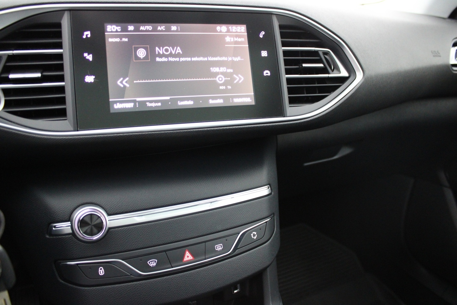 Peugeot 308 vaihtoauto