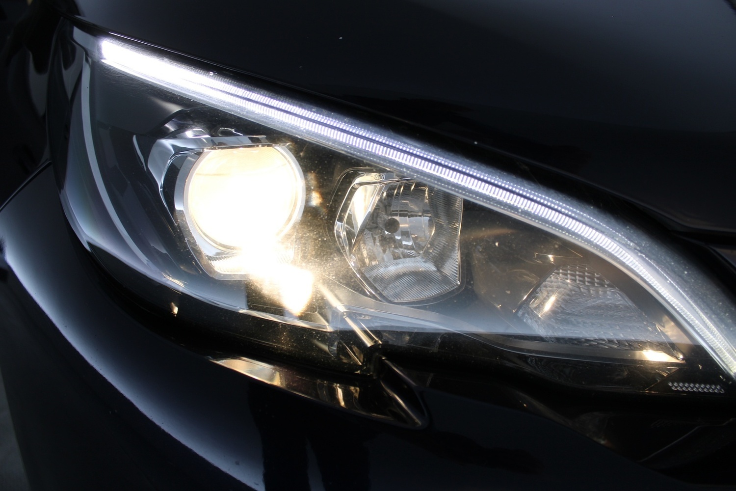 Peugeot 308 vaihtoauto