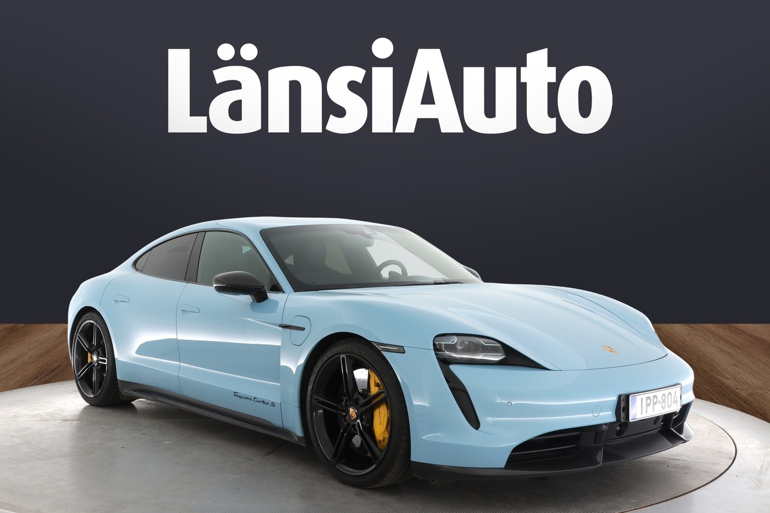 Porsche Taycan vaihtoauto