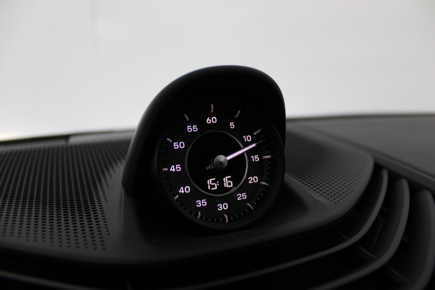 Porsche Taycan vaihtoauto