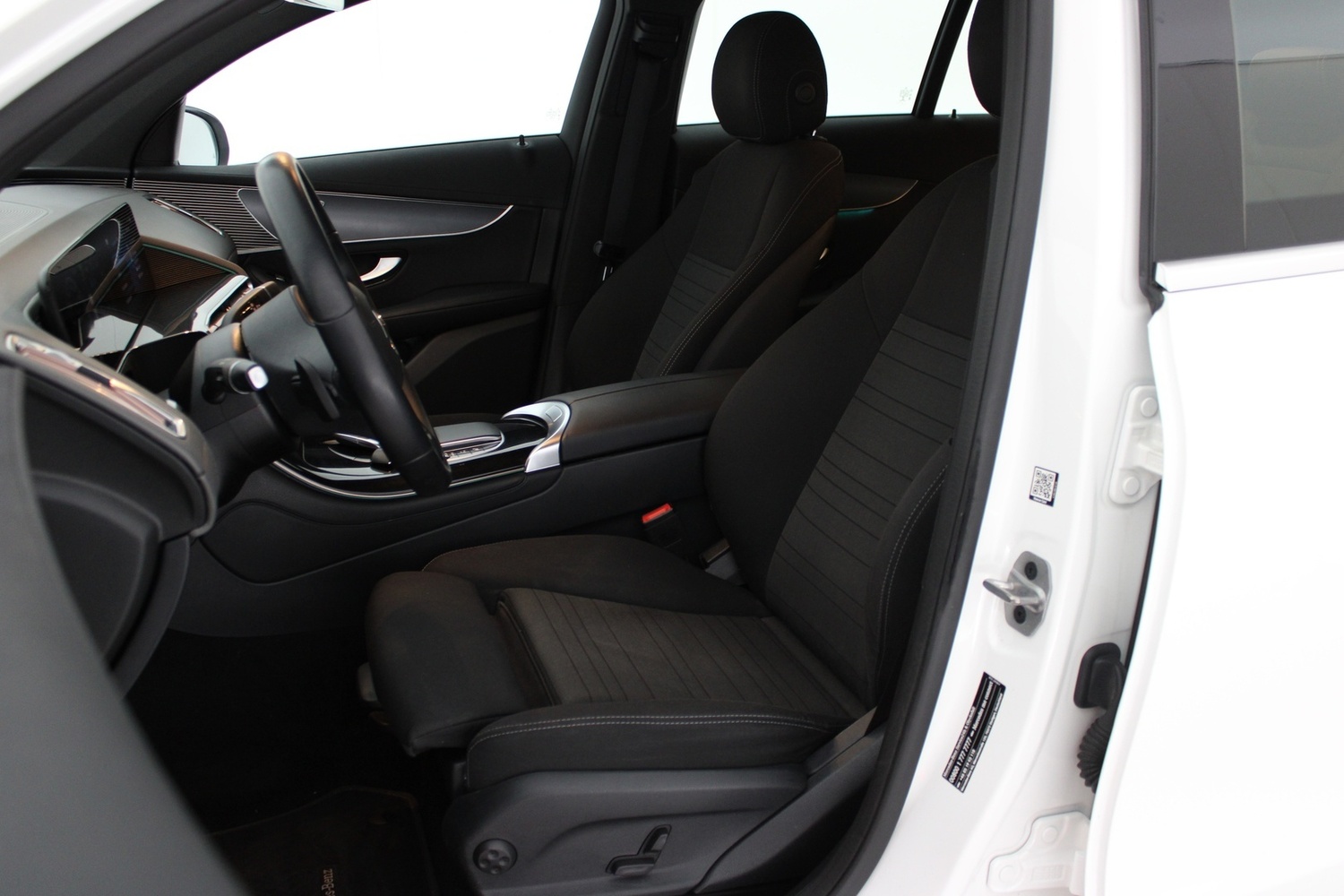 Mercedes-Benz EQC vaihtoauto