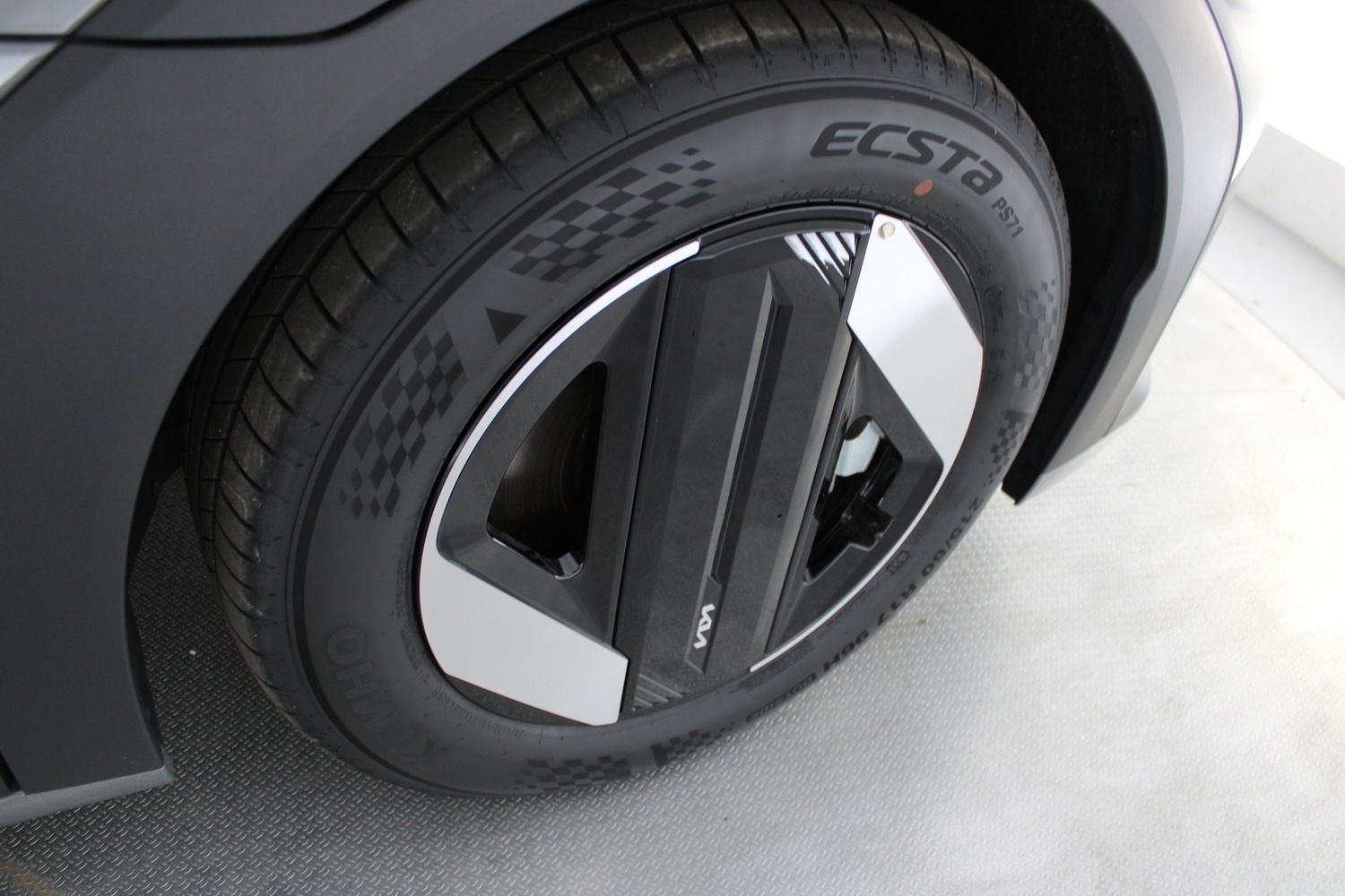 Kia EV4 vaihtoauto