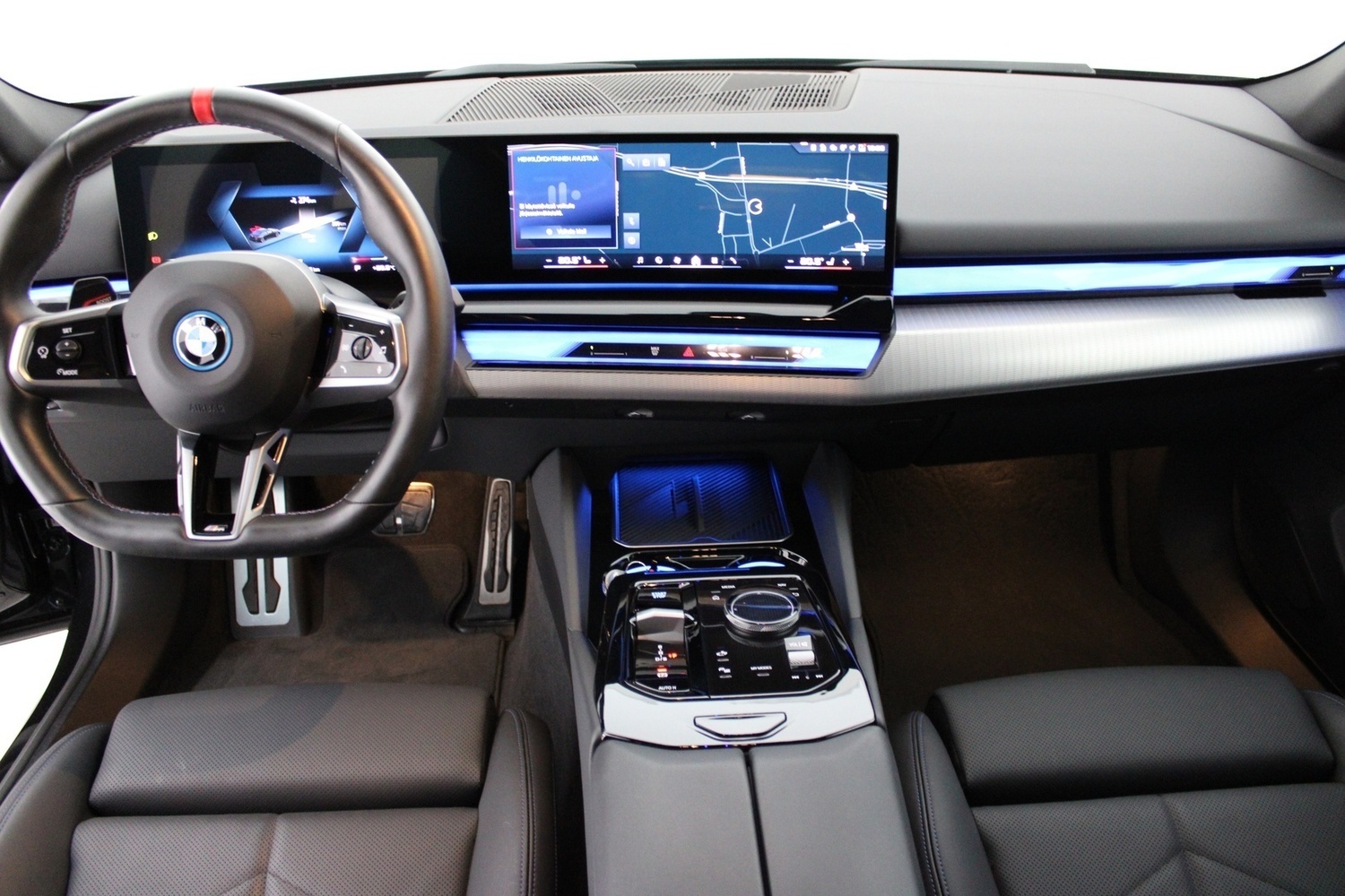 BMW i5 M60 vaihtoauto