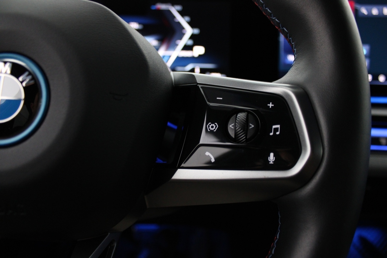 BMW i5 M60 vaihtoauto