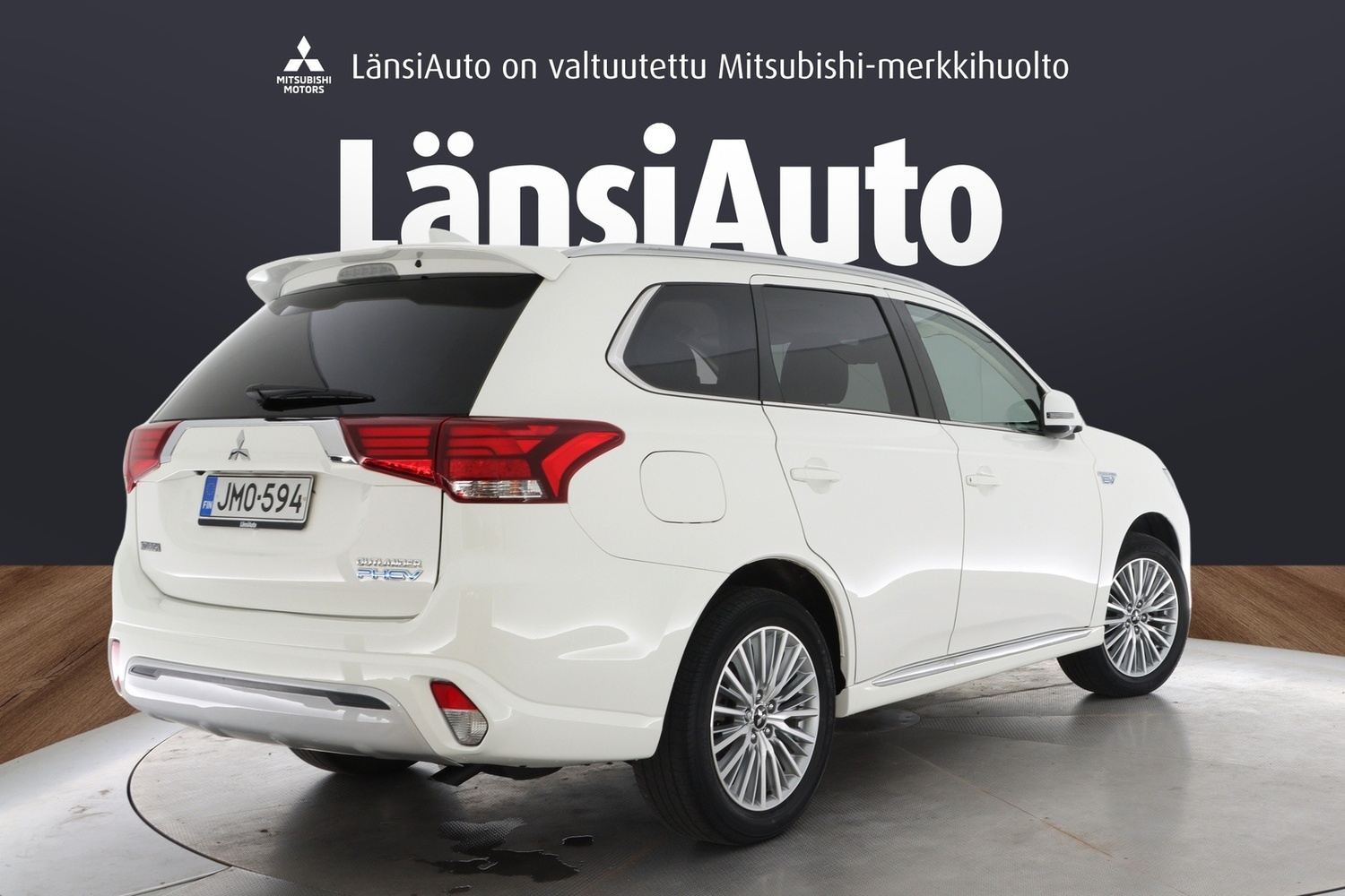 Mitsubishi Outlander PHEV vaihtoauto