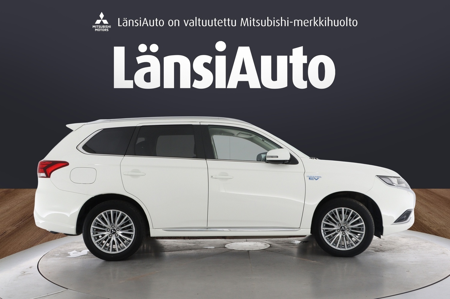 Mitsubishi Outlander PHEV vaihtoauto
