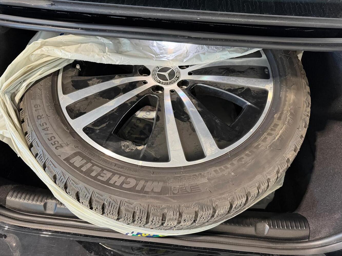 Mercedes-Benz EQE vaihtoauto