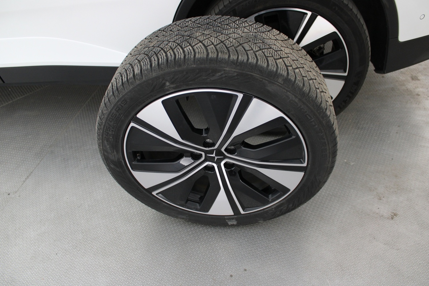 Polestar 2 vaihtoauto