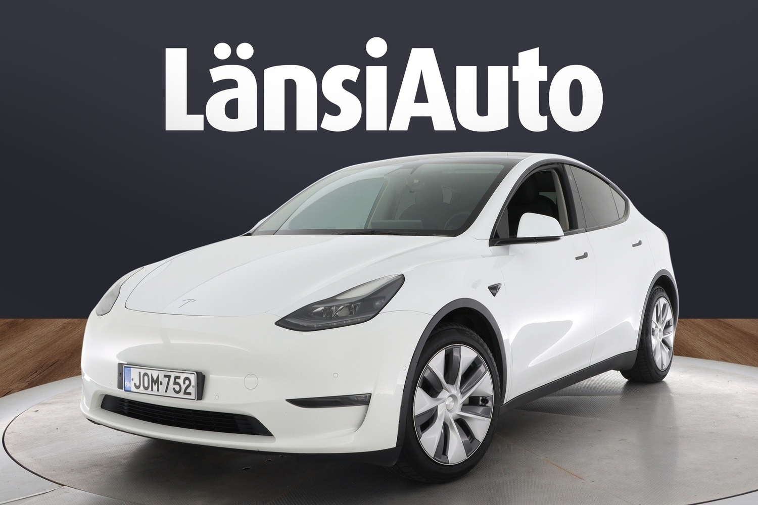 Tesla Model Y vaihtoauto