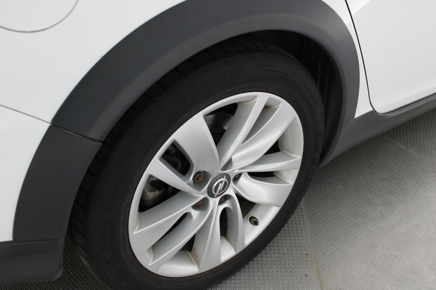 Opel Insignia vaihtoauto