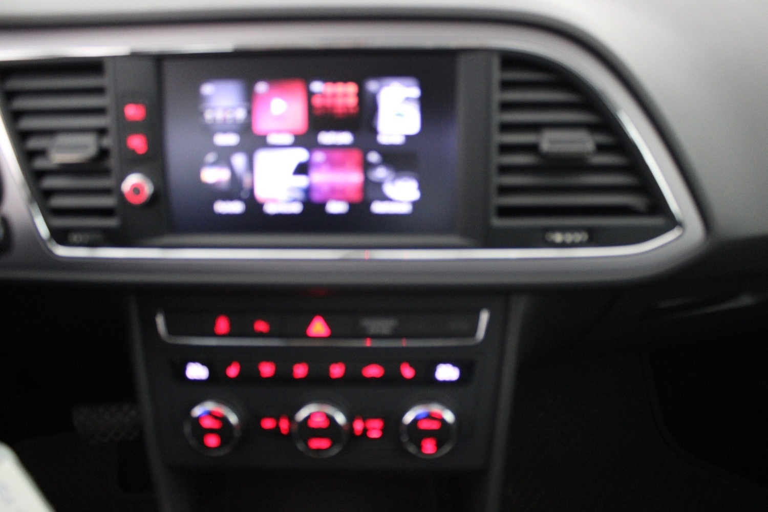 SEAT Leon ST vaihtoauto