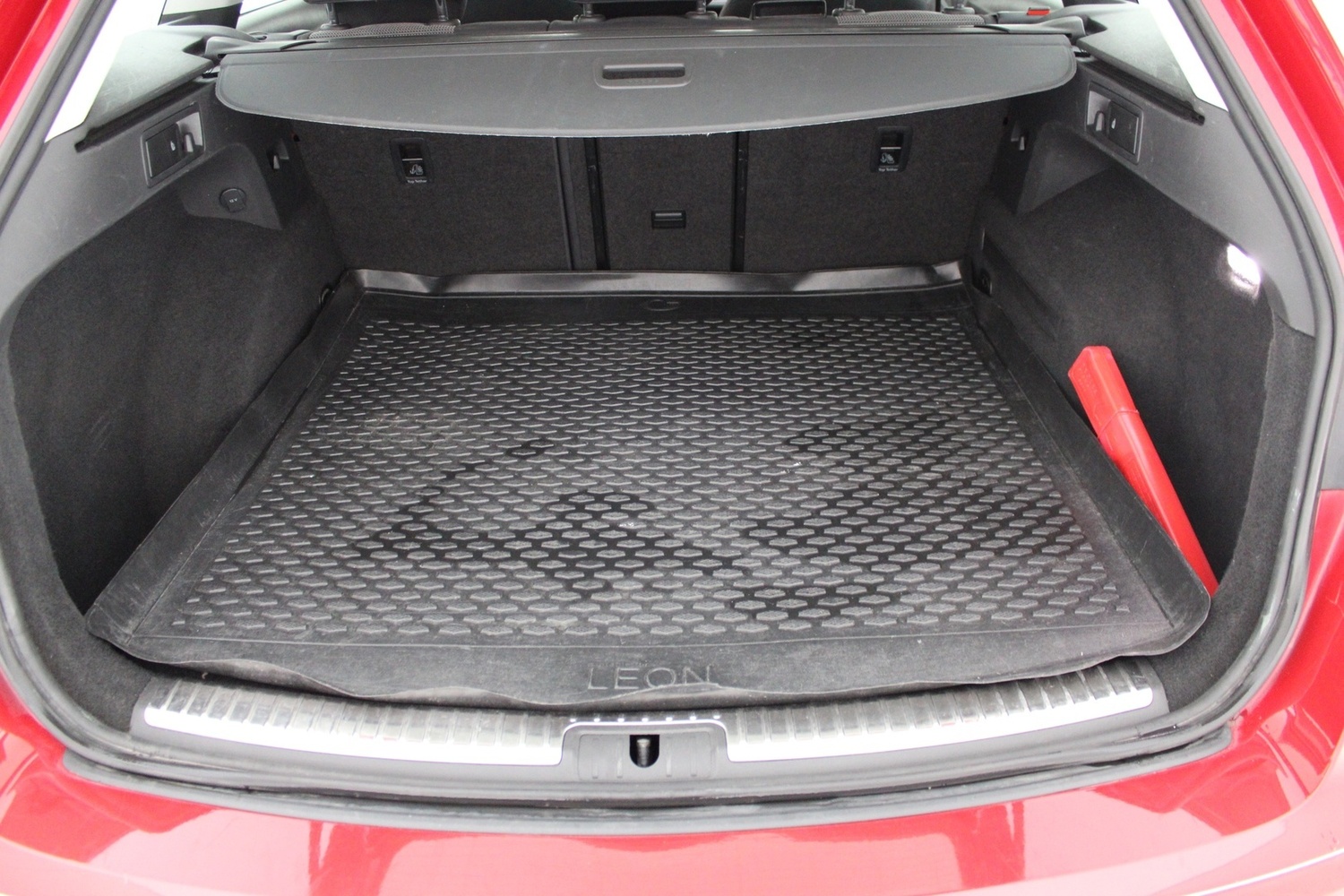 SEAT Leon ST vaihtoauto