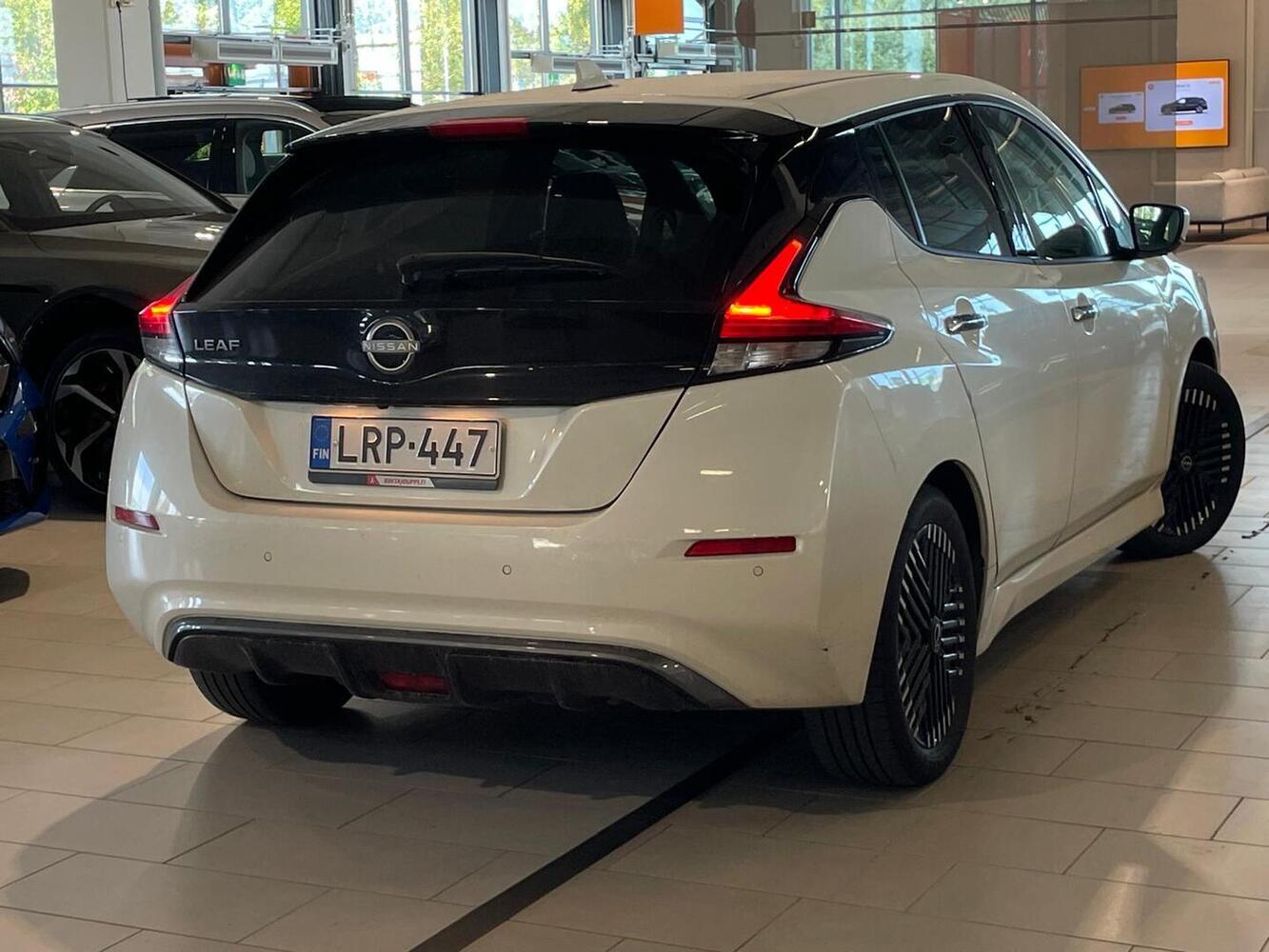 Nissan Leaf vaihtoauto