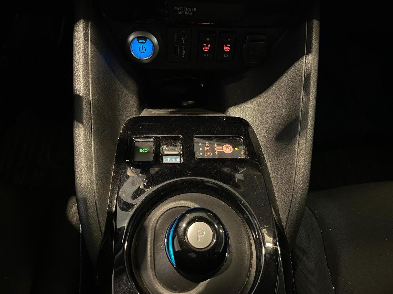 Nissan Leaf vaihtoauto