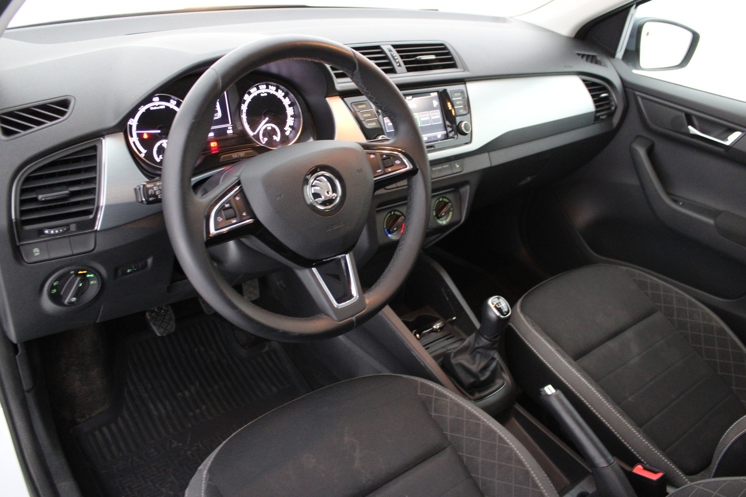 Skoda Fabia vaihtoauto