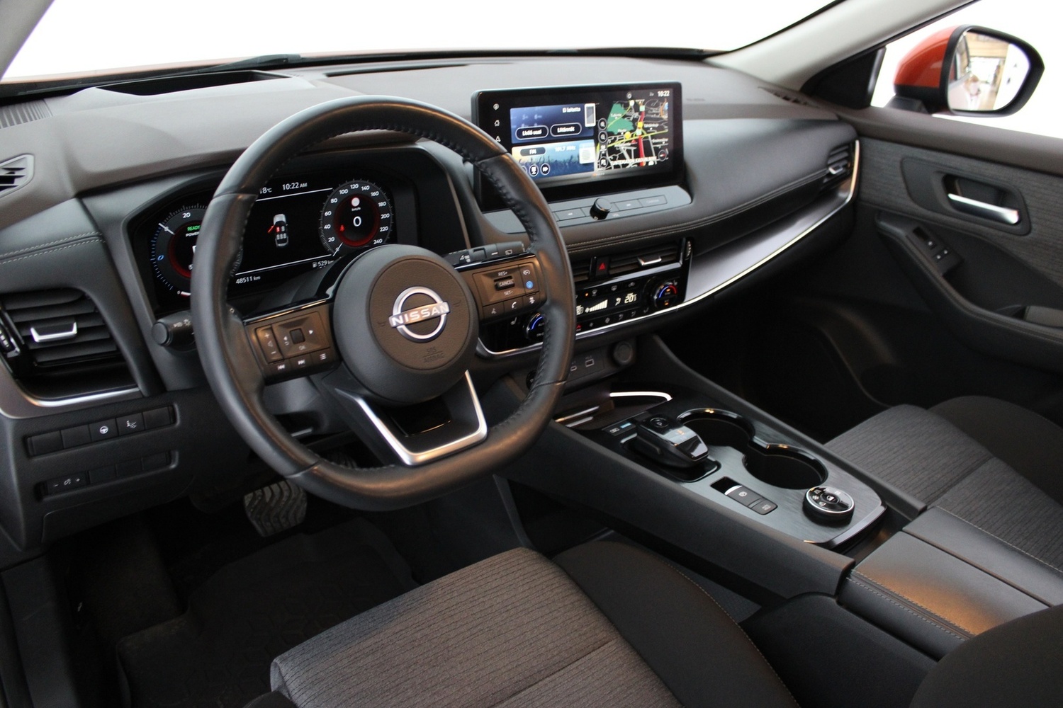 Nissan X-Trail vaihtoauto