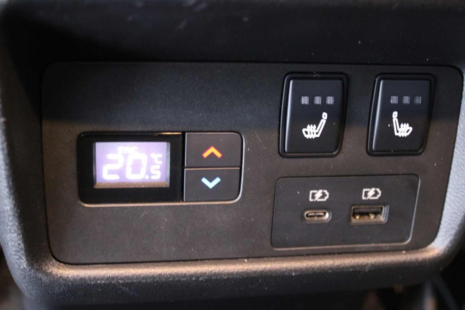 Nissan X-Trail vaihtoauto