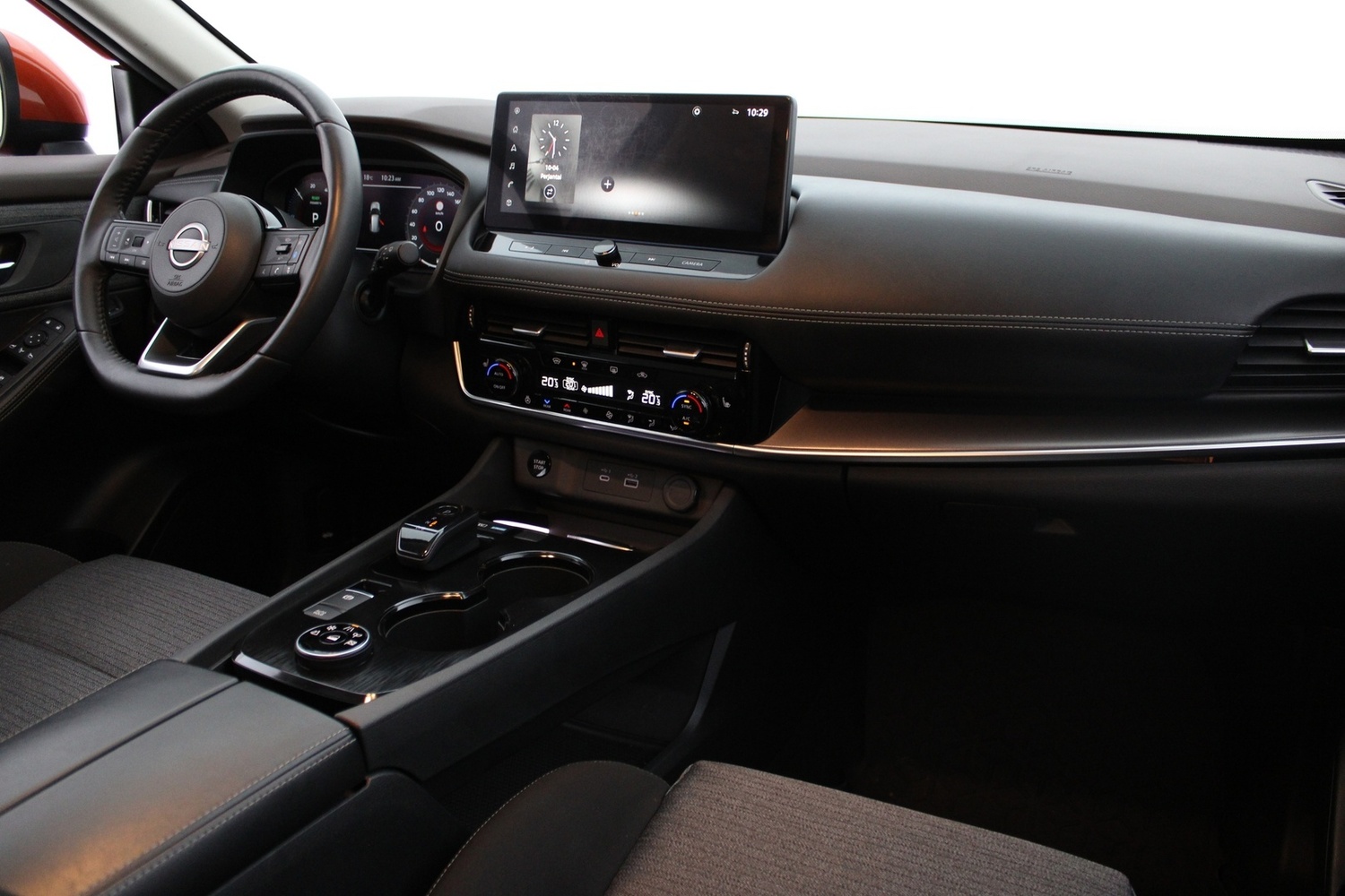 Nissan X-Trail vaihtoauto