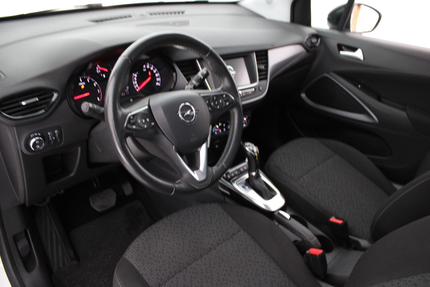 Opel Crossland vaihtoauto