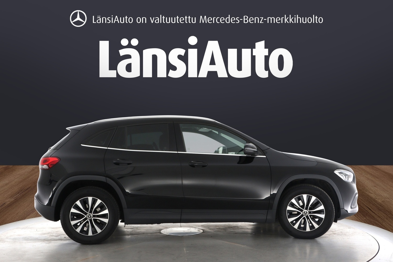 Mercedes-Benz GLA vaihtoauto