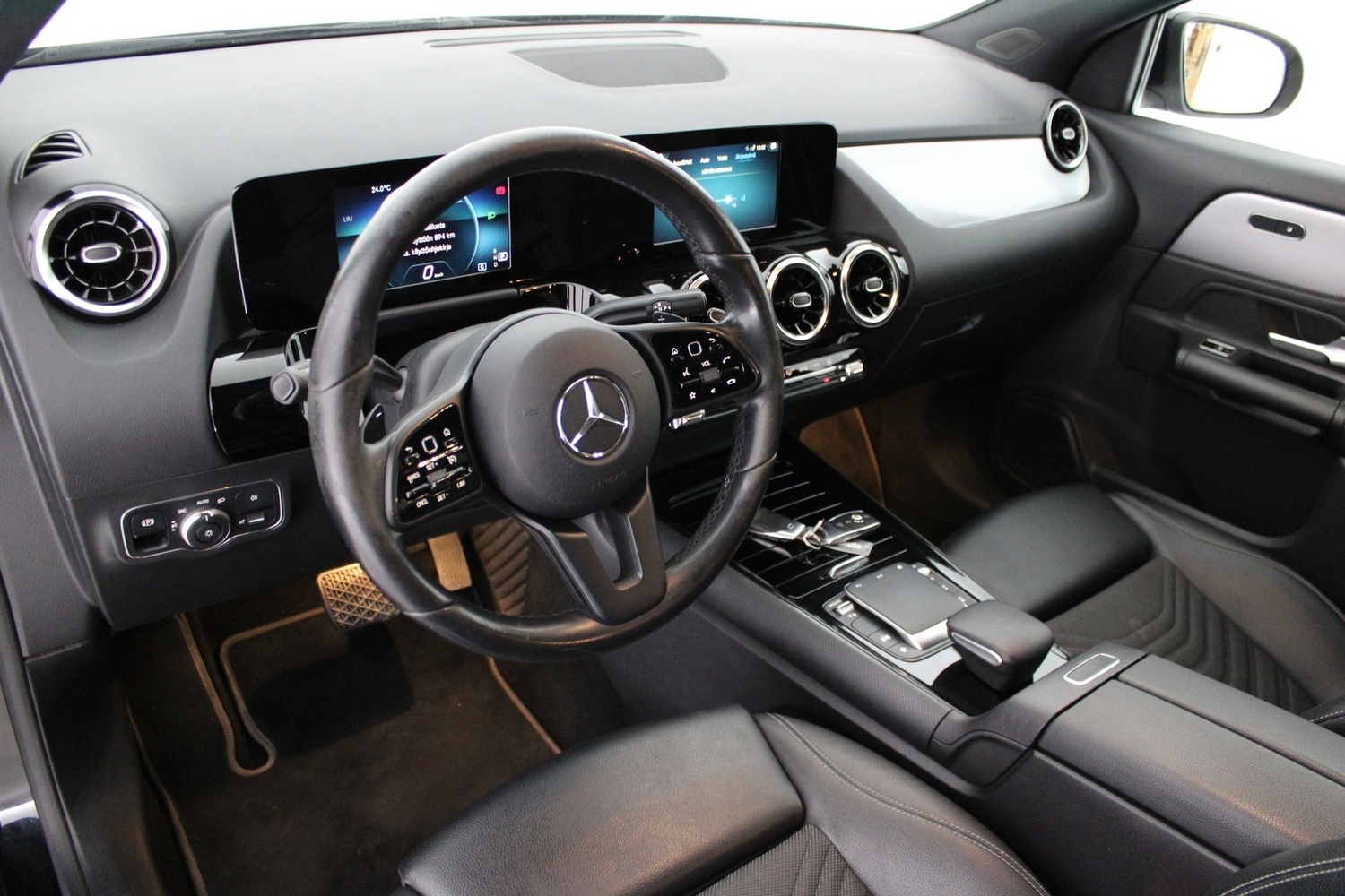 Mercedes-Benz GLA vaihtoauto