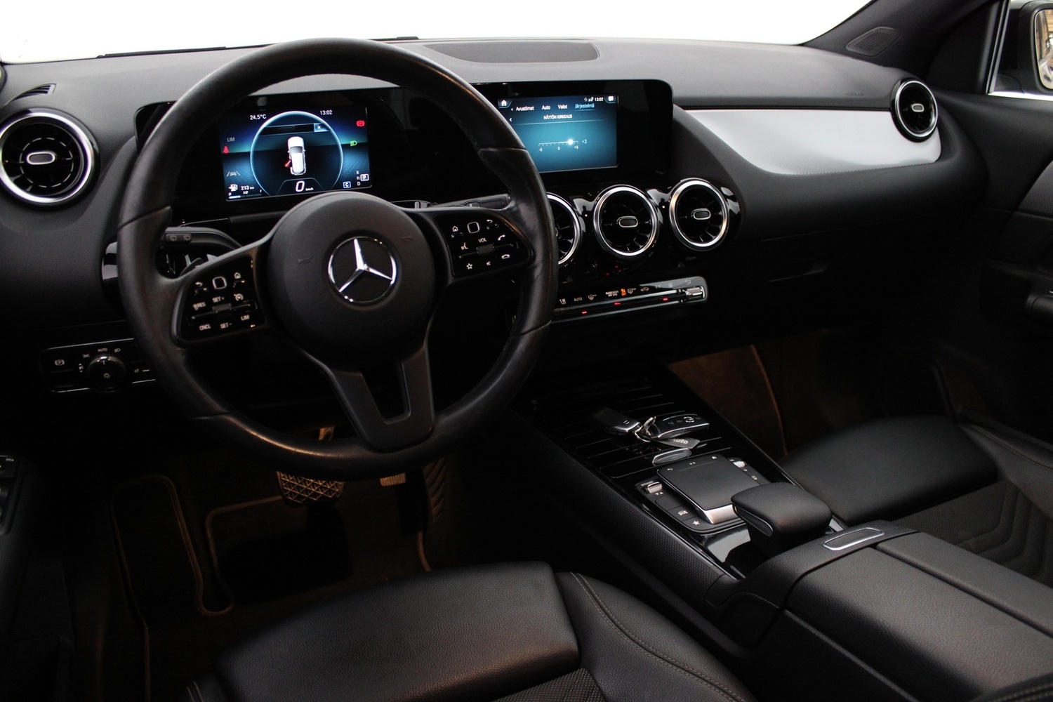 Mercedes-Benz GLA vaihtoauto