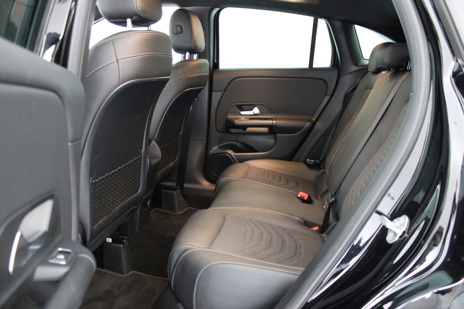 Mercedes-Benz GLA vaihtoauto
