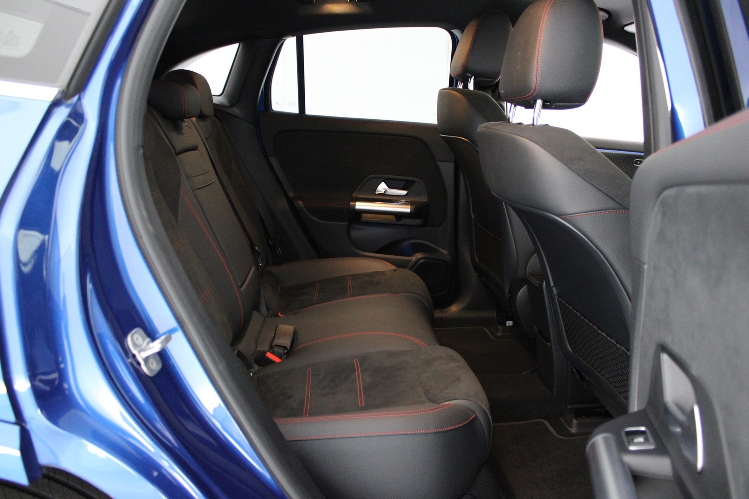Mercedes-Benz EQA vaihtoauto
