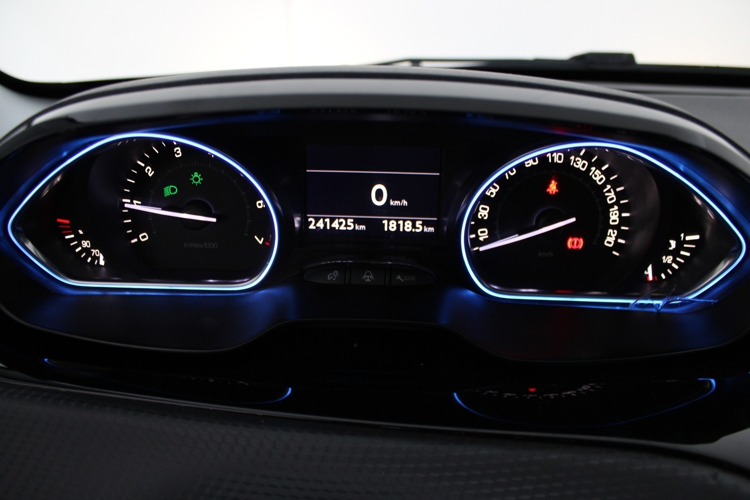 Peugeot 2008 vaihtoauto
