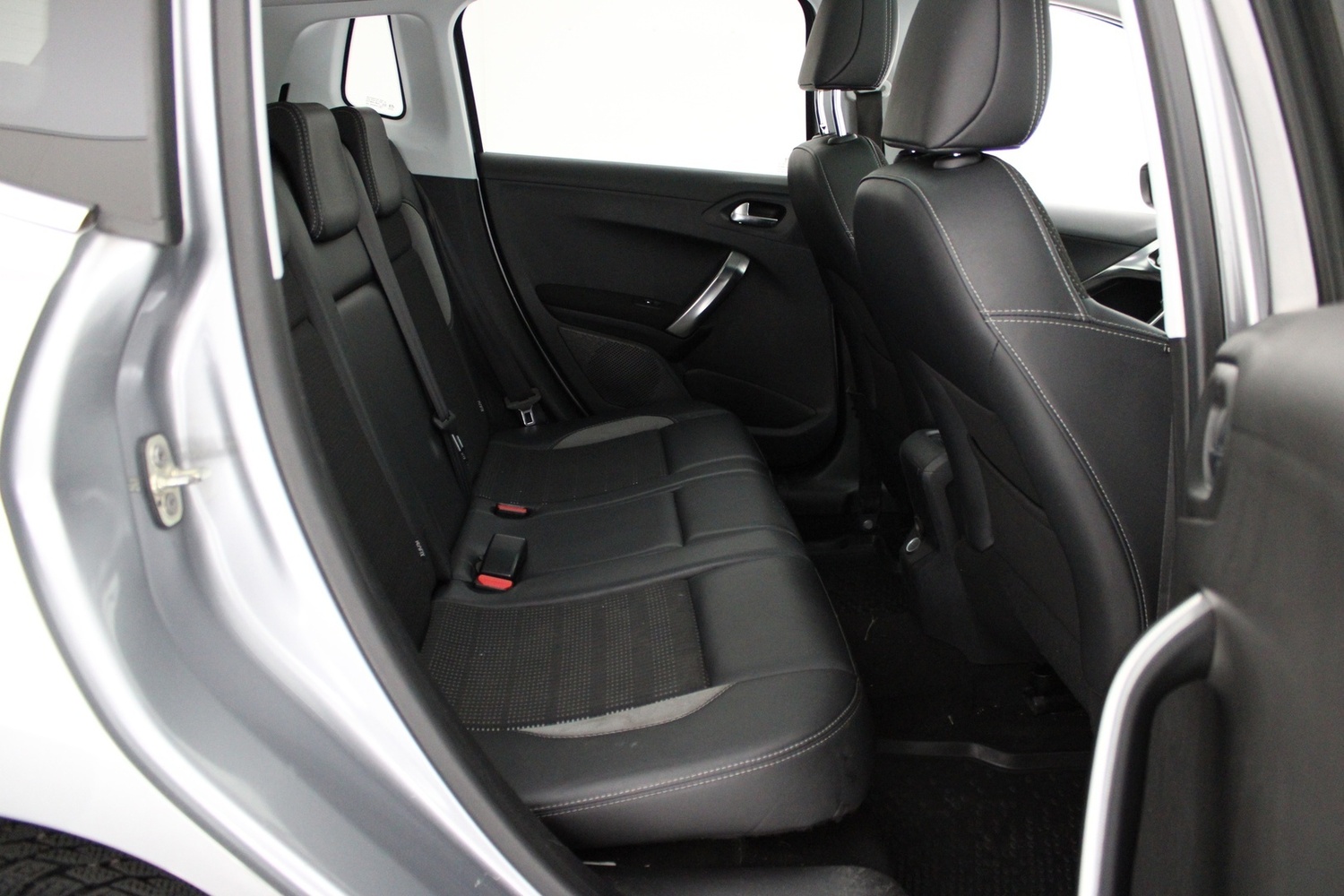 Peugeot 2008 vaihtoauto