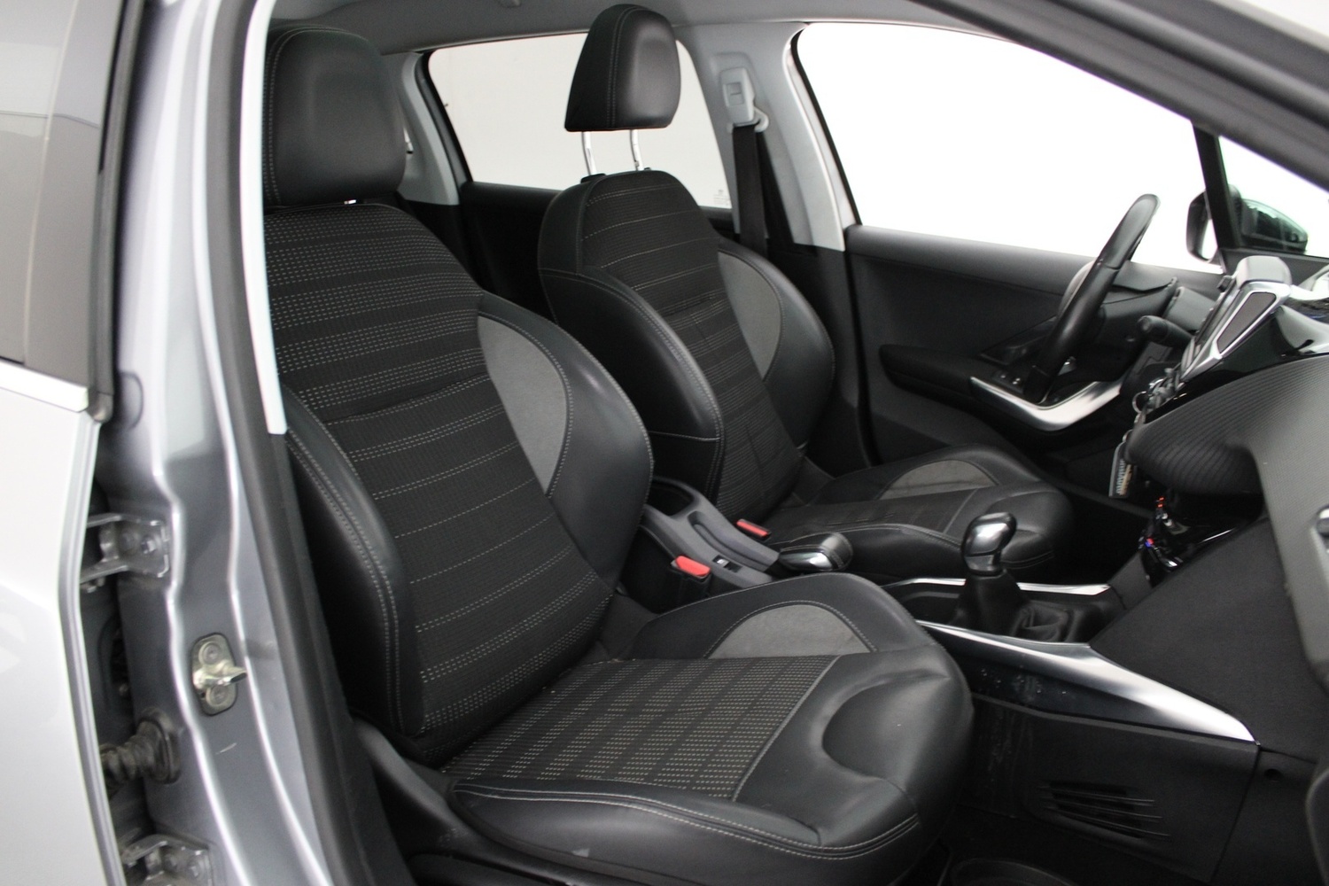 Peugeot 2008 vaihtoauto