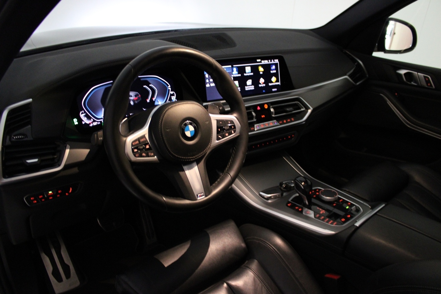 BMW X5 vaihtoauto