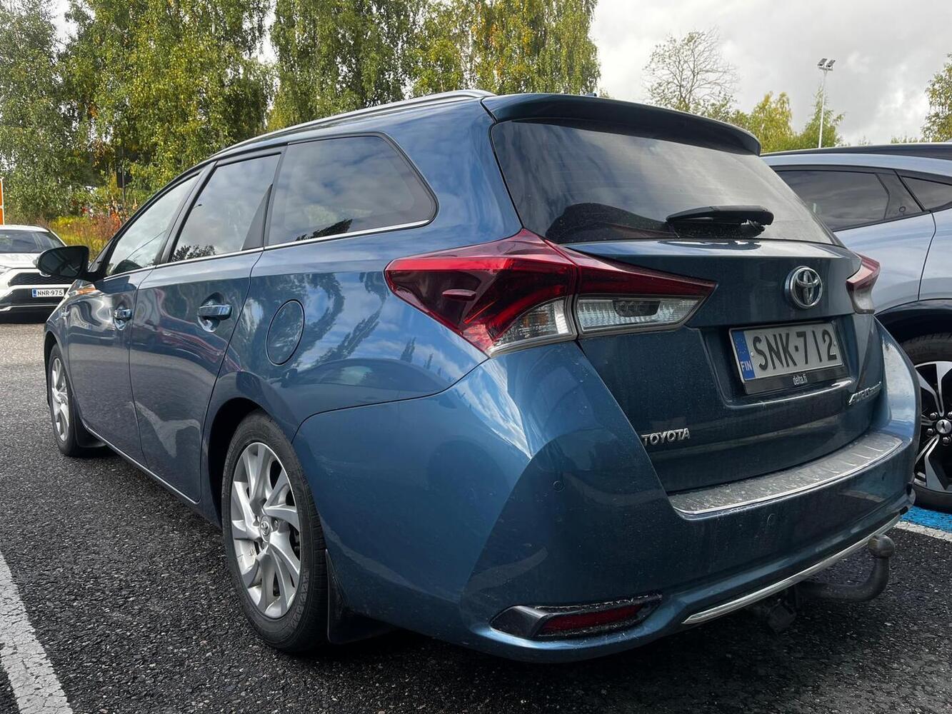 Toyota Auris vaihtoauto