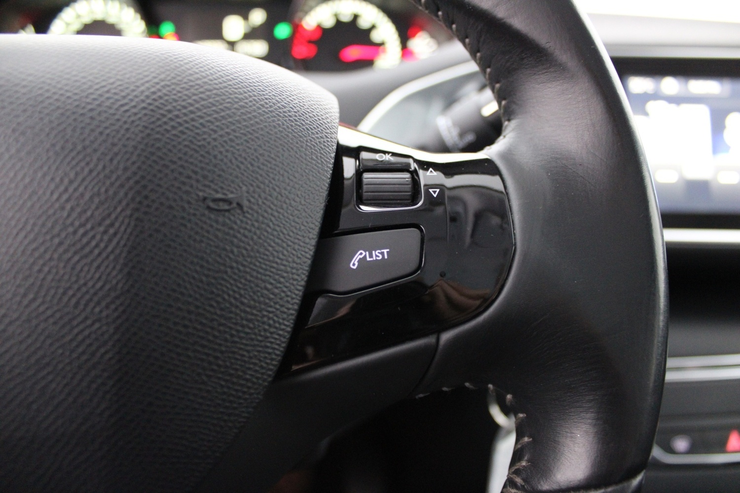 Peugeot 308 vaihtoauto