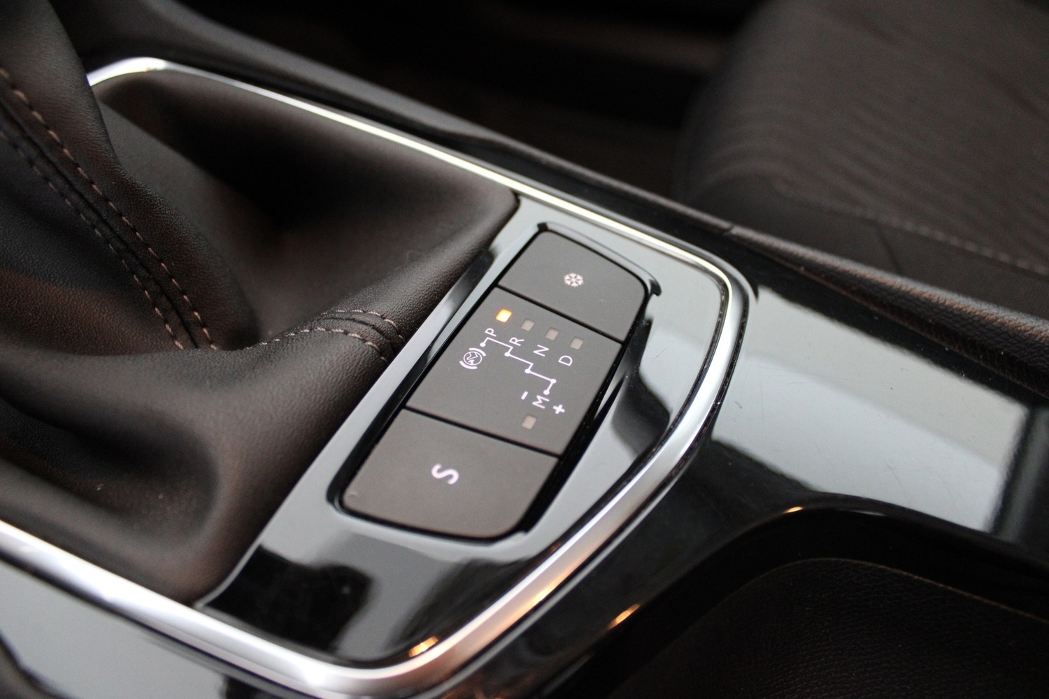 Peugeot 308 vaihtoauto
