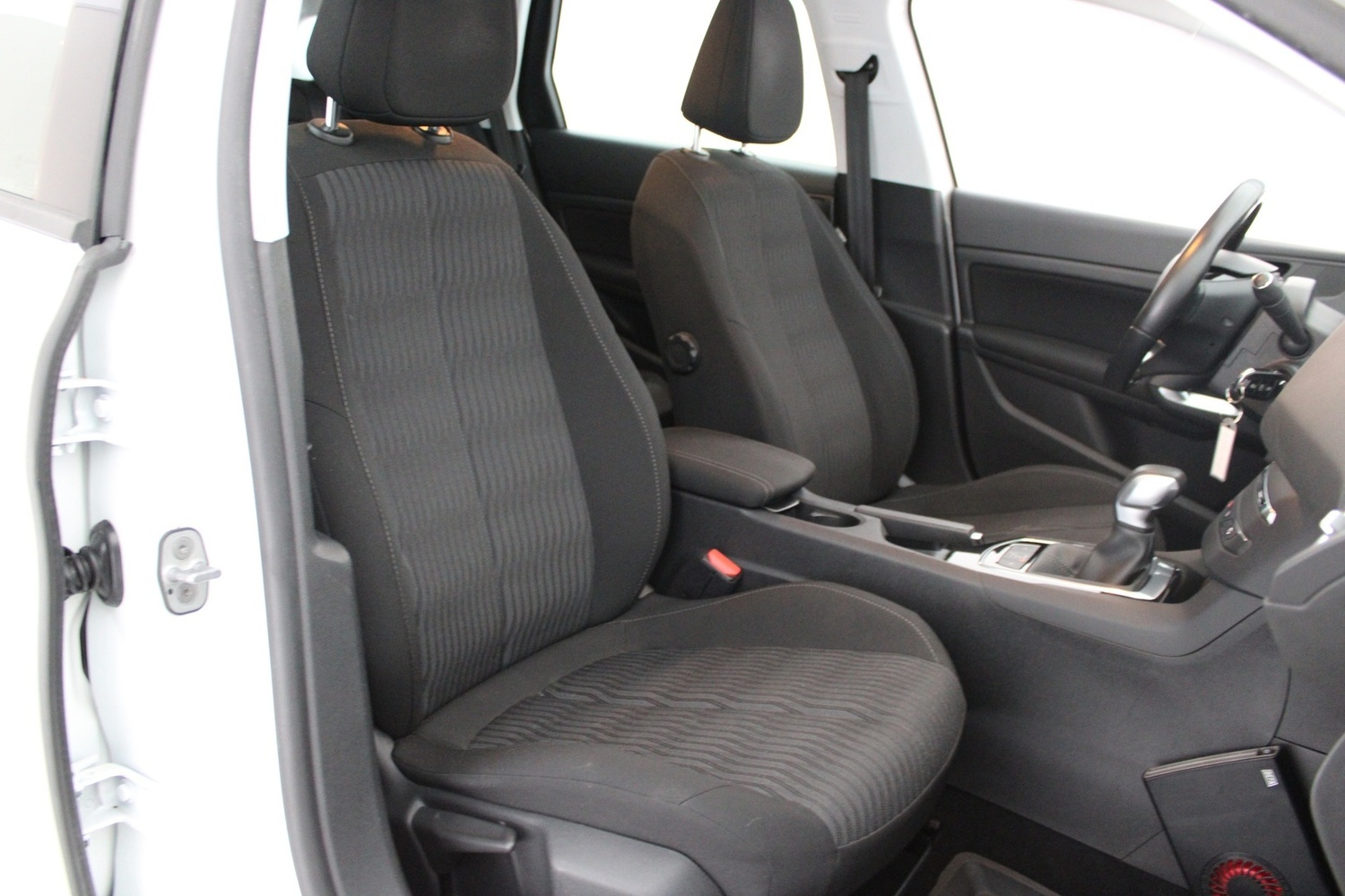 Peugeot 308 vaihtoauto