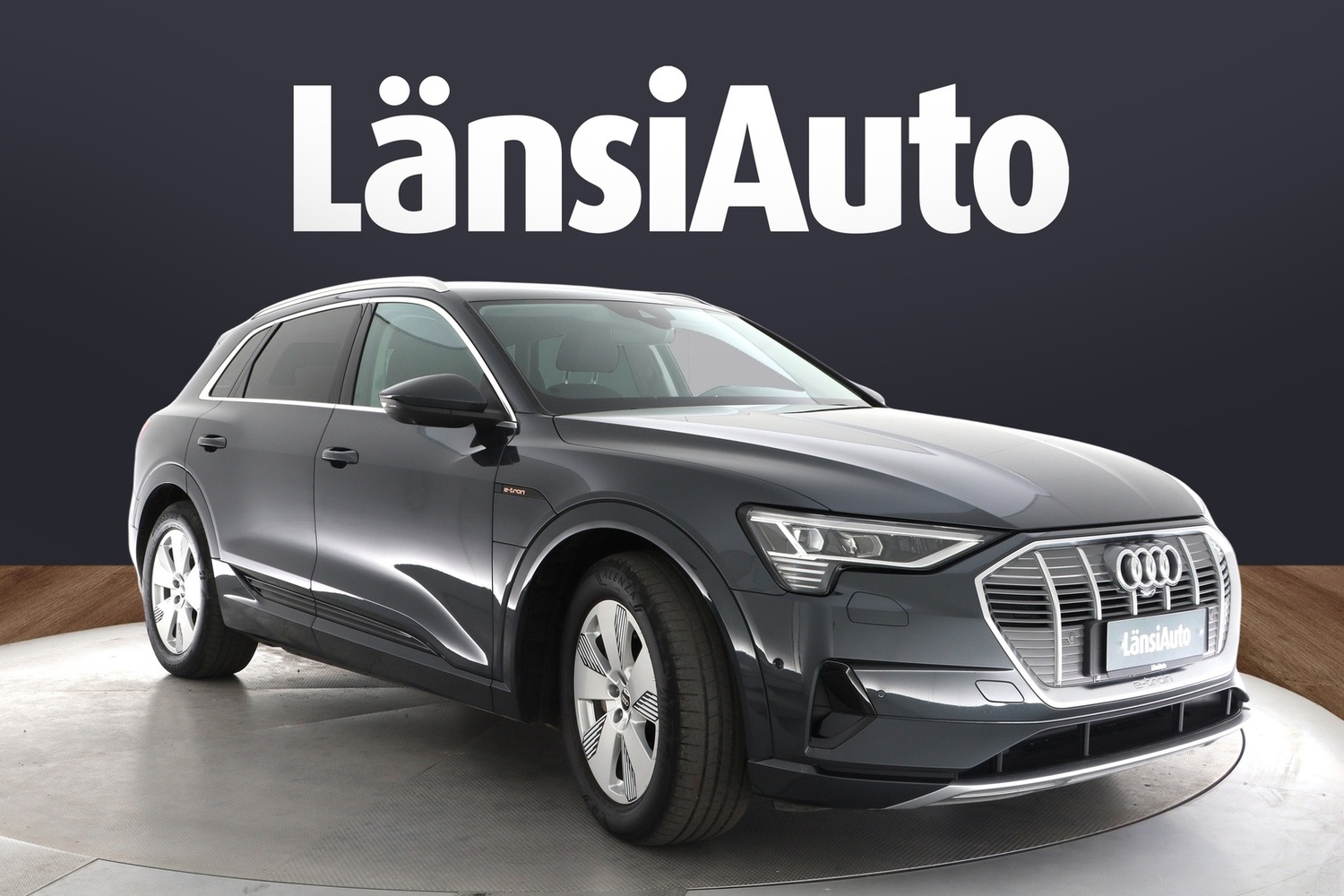 Audi e-tron vaihtoauto