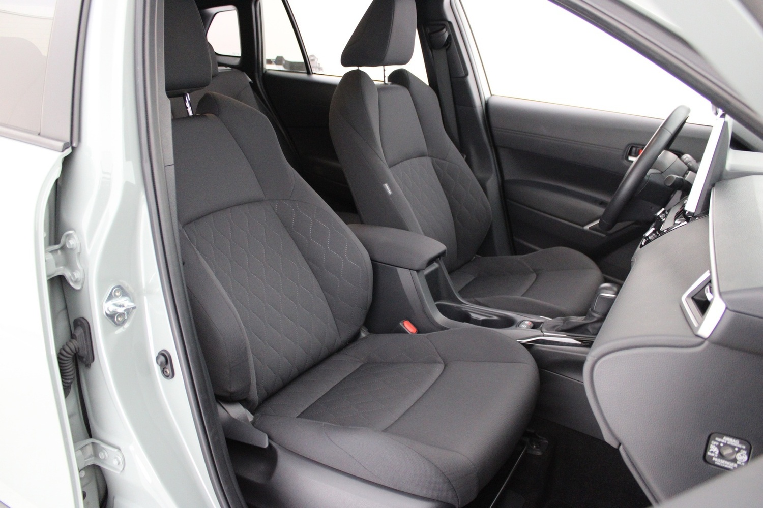 Toyota Corolla Cross vaihtoauto