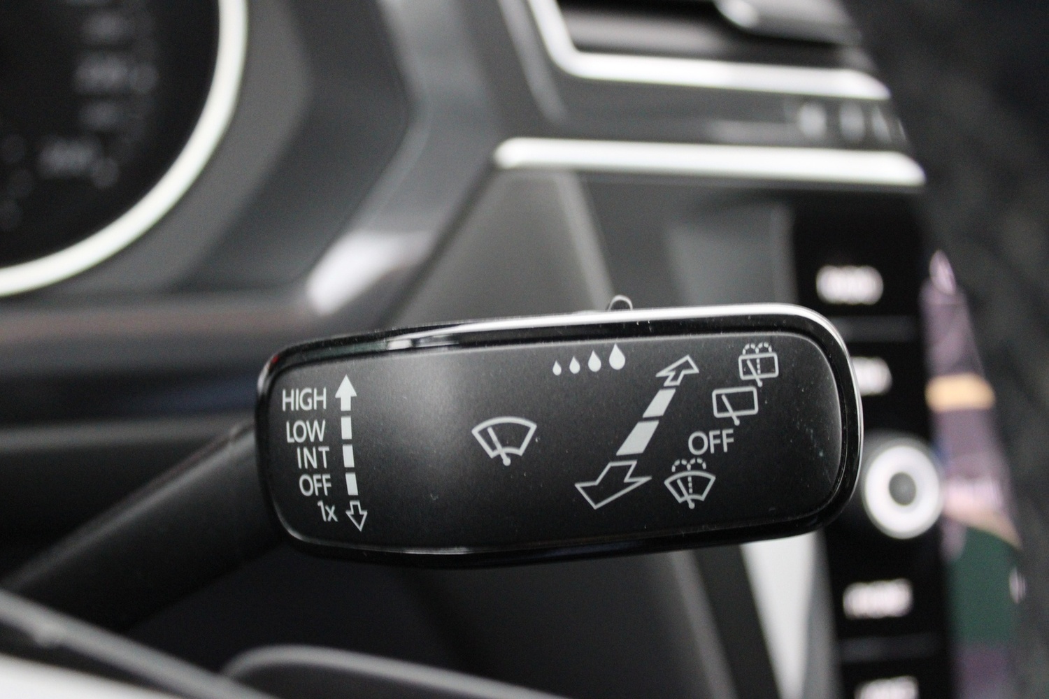 Volkswagen Tiguan Allspace vaihtoauto