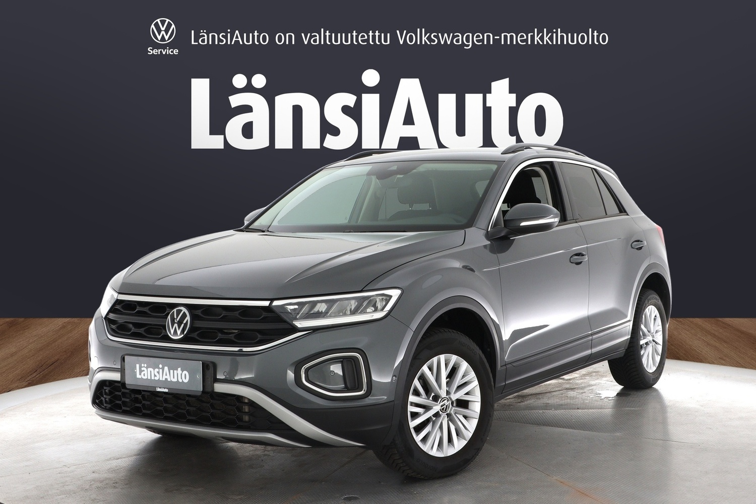 Volkswagen T-Roc vaihtoauto