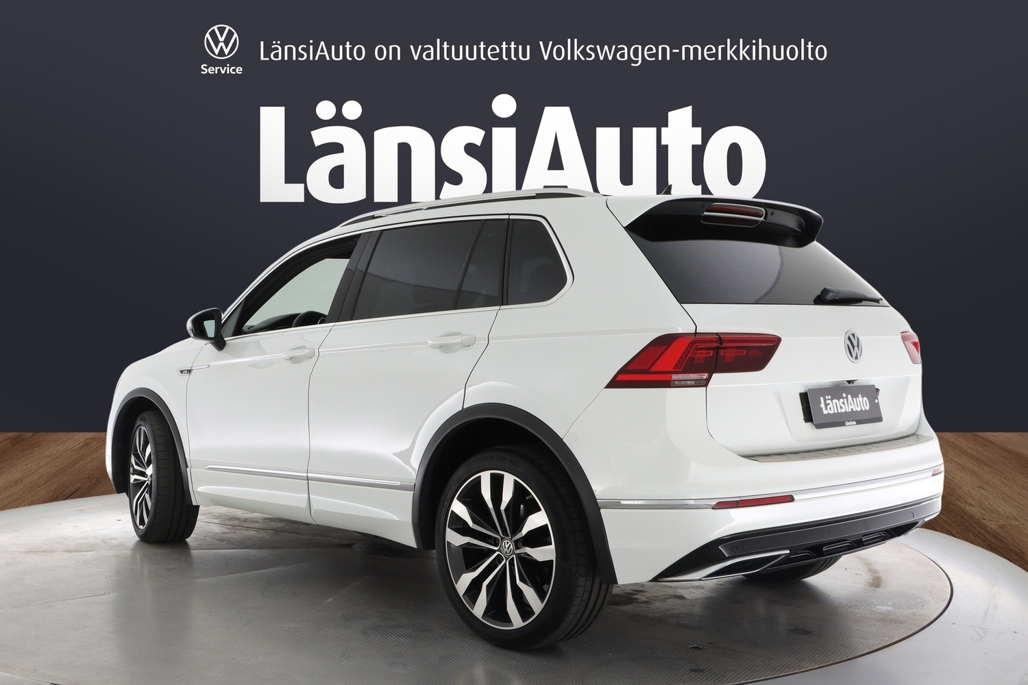 Volkswagen Tiguan vaihtoauto