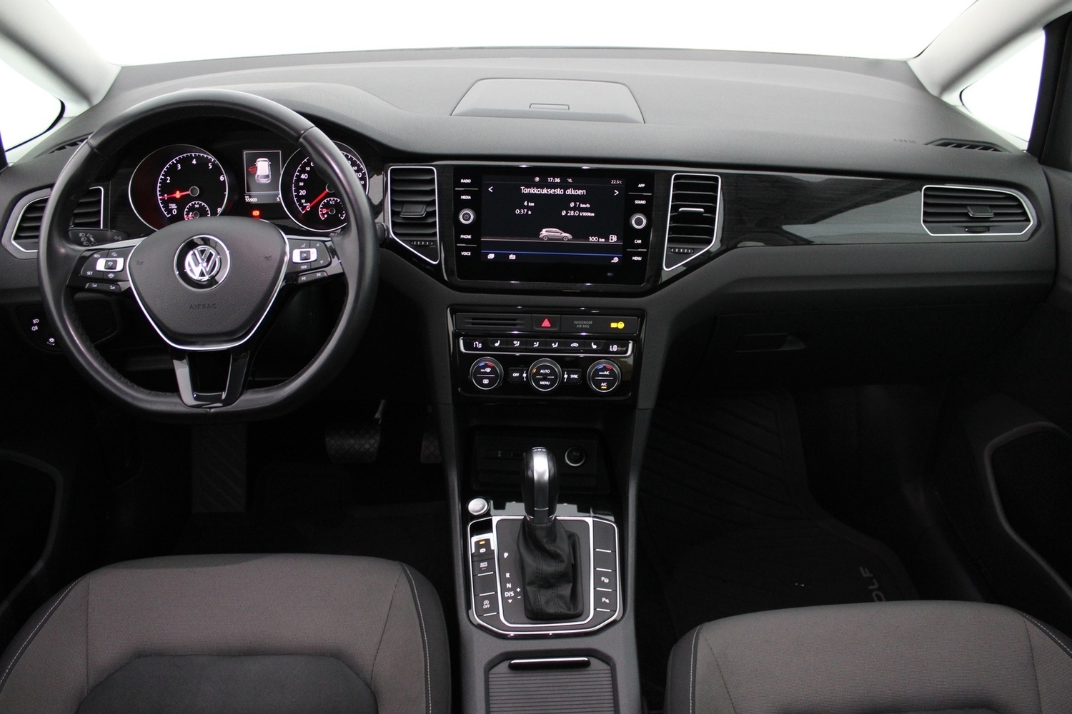 Volkswagen Golf Sportsvan vaihtoauto
