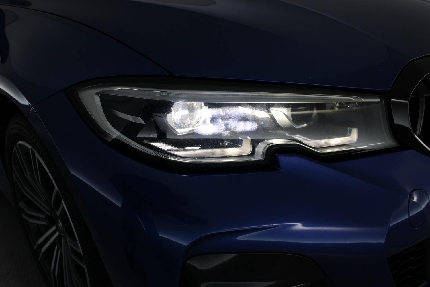 BMW 320 vaihtoauto