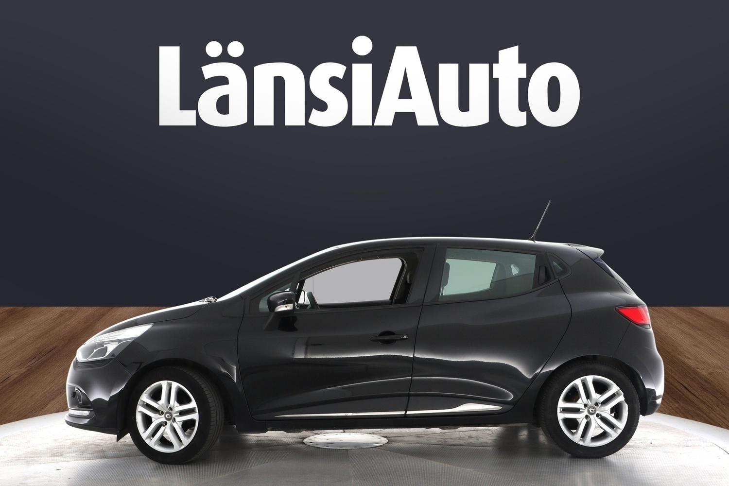 Renault Clio vaihtoauto