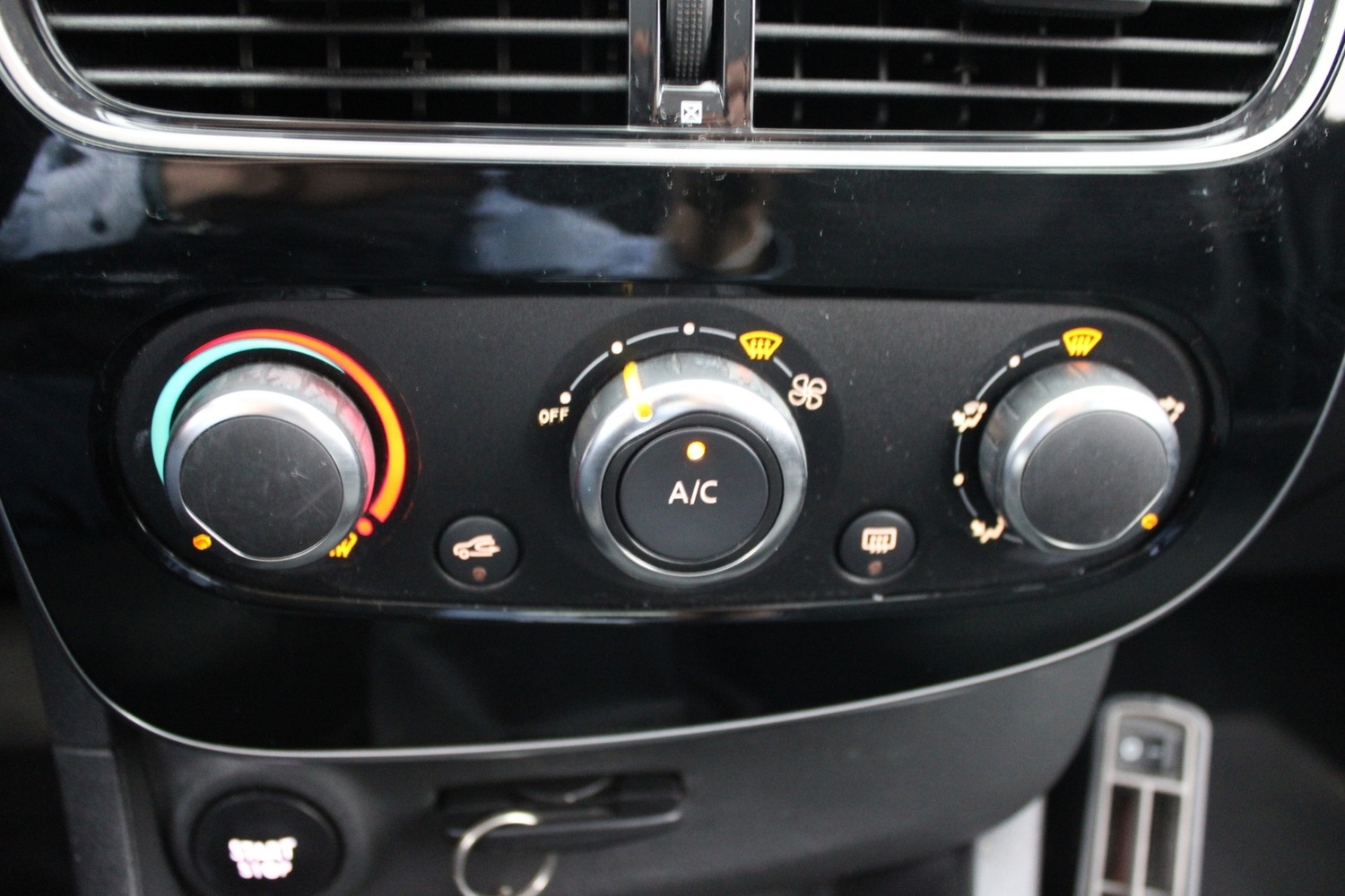Renault Clio vaihtoauto