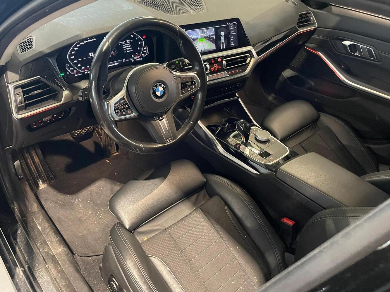 BMW 330 vaihtoauto