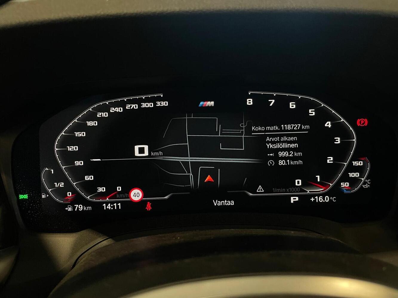 BMW 330 vaihtoauto
