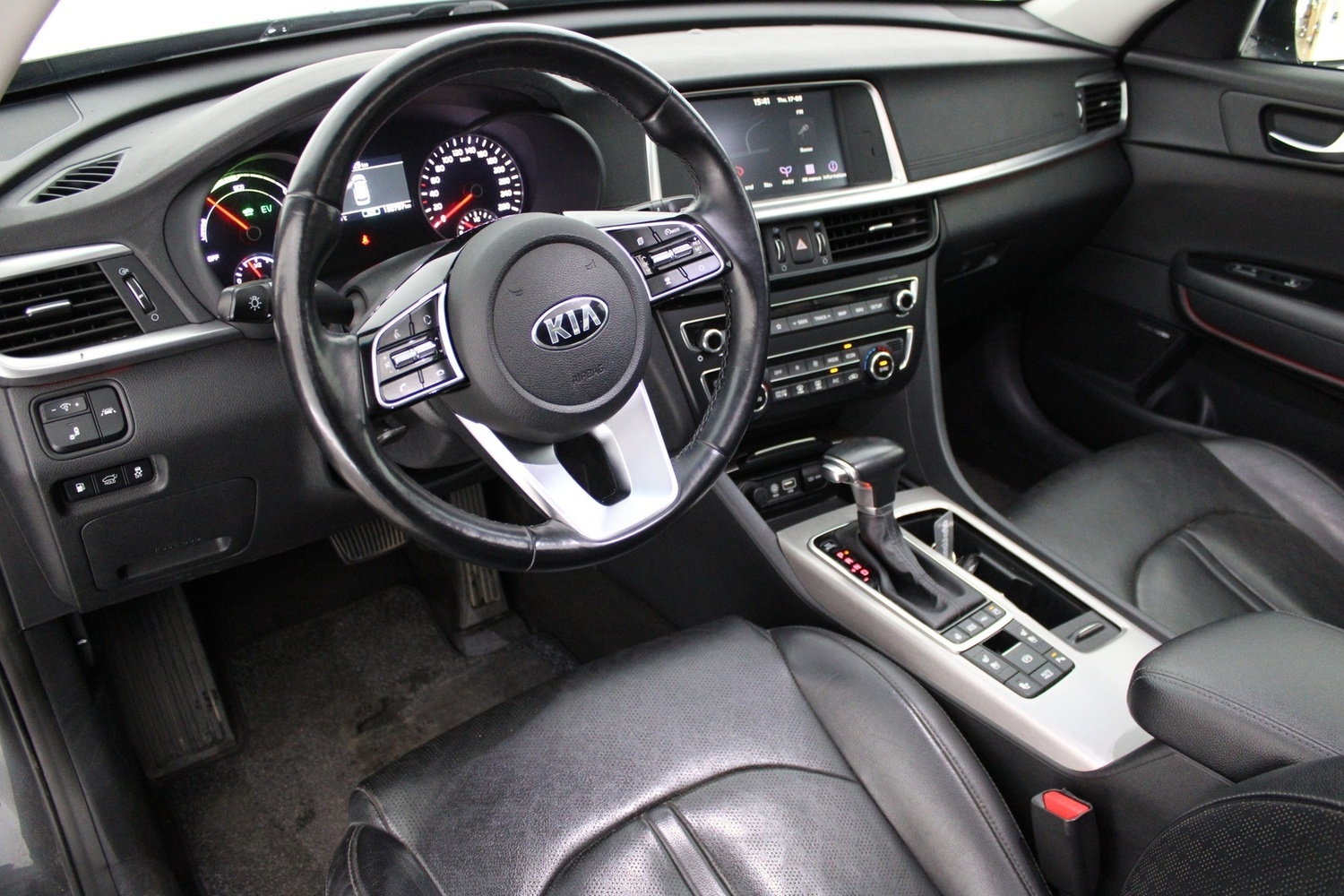 Kia Optima vaihtoauto