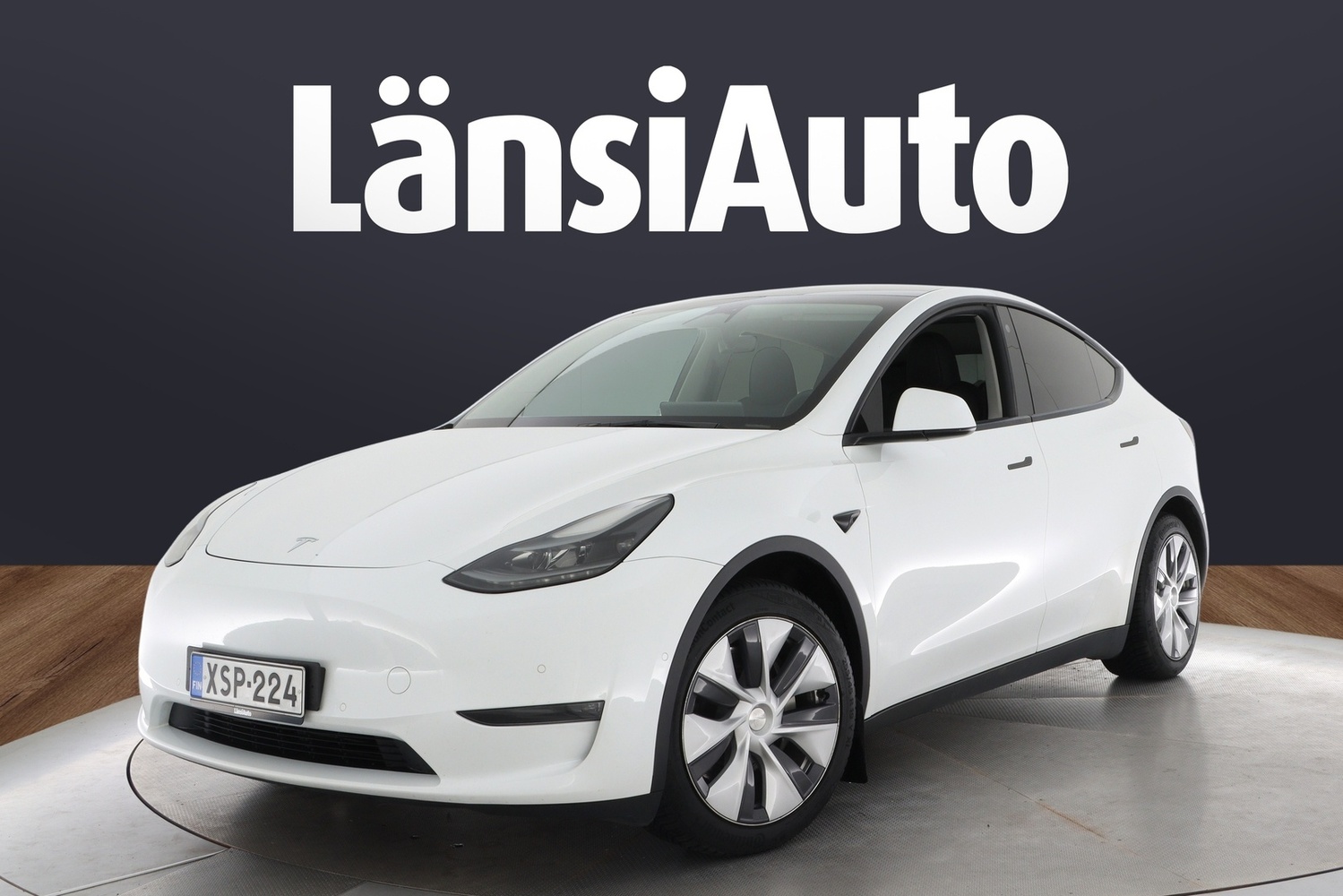 Tesla Model Y vaihtoauto