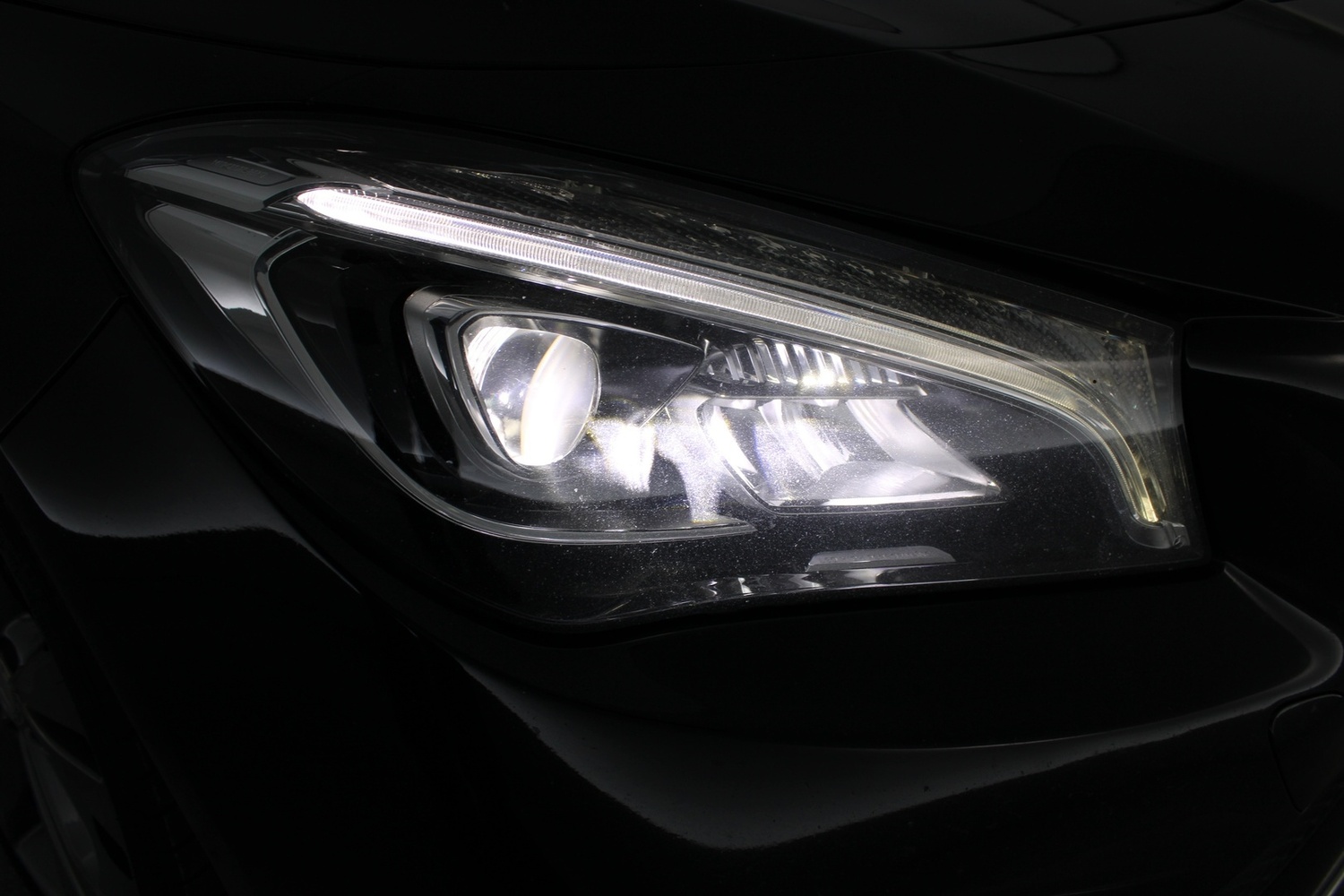 Mercedes-Benz CLA-sarja vaihtoauto